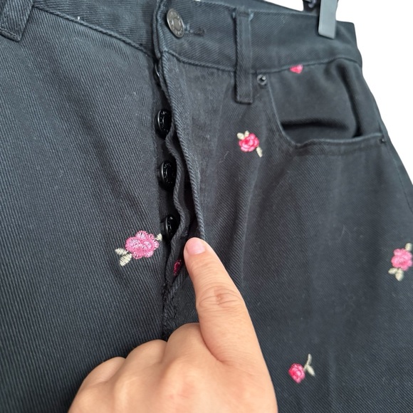 Black PacSun Embroidered Floral High-Rise Straight Denim - Picture 8 of 11